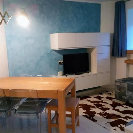 דירה Giomein Elegant Blue House Cervinia *