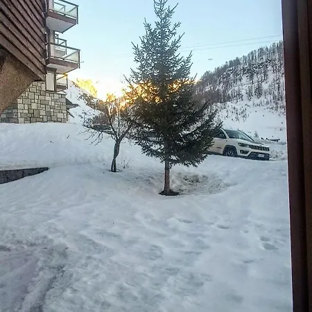 Giomein Elegant Blue House Cervinia * ברויל-קרוויניה