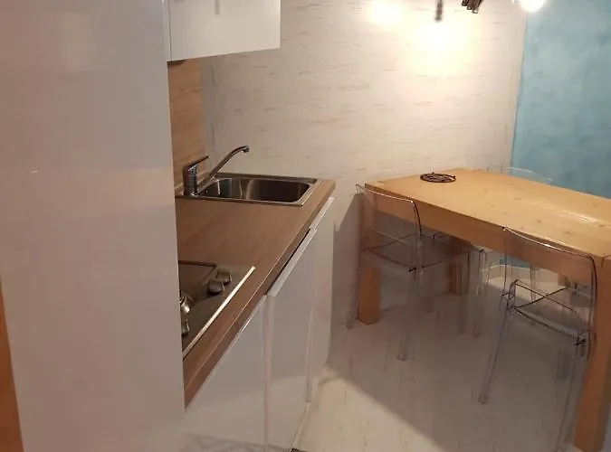 Giomein Elegant Blue House Cervinia * ברויל-קרוויניה